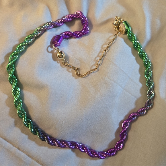 By Alexa Rae Ombre Green and Purple Paradise Rope Chain Necklace. - Picture 4 of 6